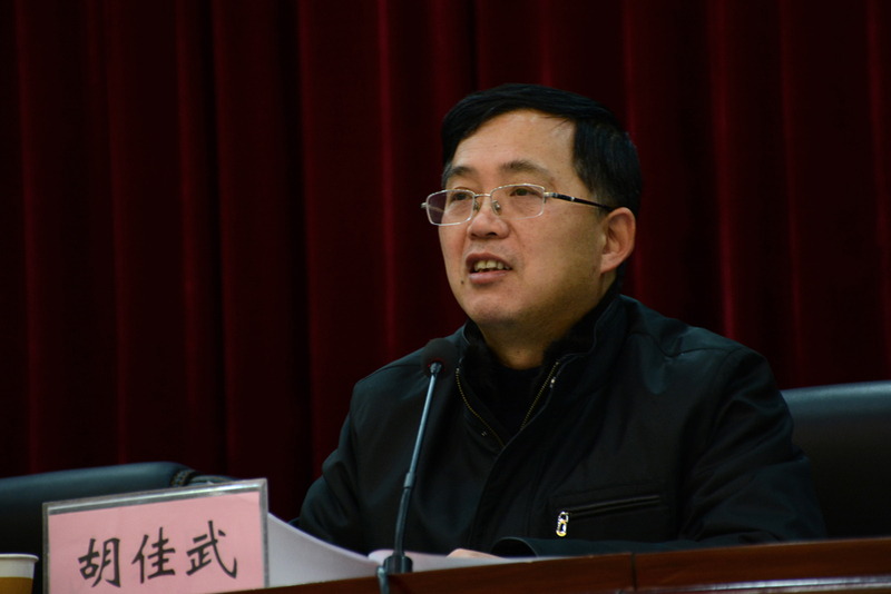 1516853510551088575.jpg DSC_2549.jpg