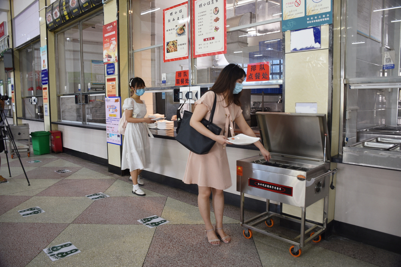 1630657931988039657.jpg DSC_0248.jpg